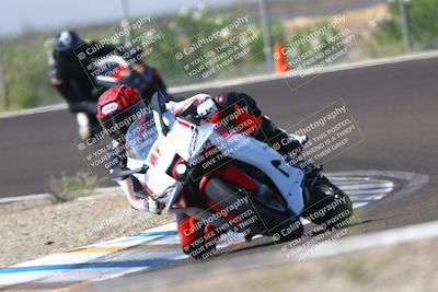 media/Sep-20-2025-TrackDaz (Sat) [[27f0cde673]]/A Group/2pm (Turn 9)/